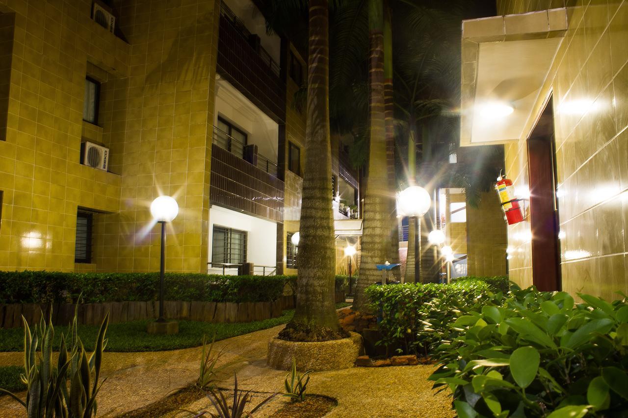 Hotel le Vaisseau Abidjan Extérieur photo