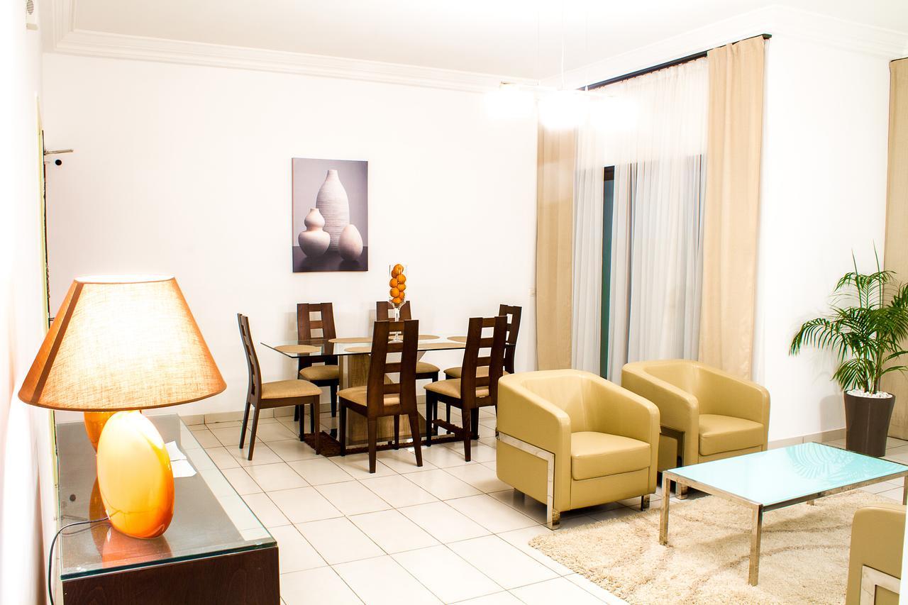 Hotel le Vaisseau Abidjan Extérieur photo