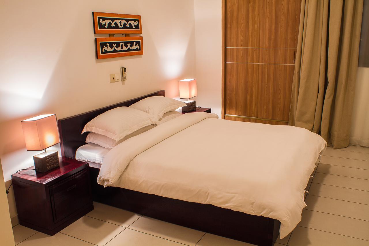 Hotel le Vaisseau Abidjan Extérieur photo